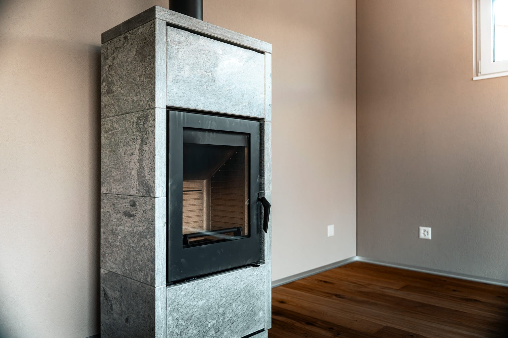 Gundi & Partner AG 11